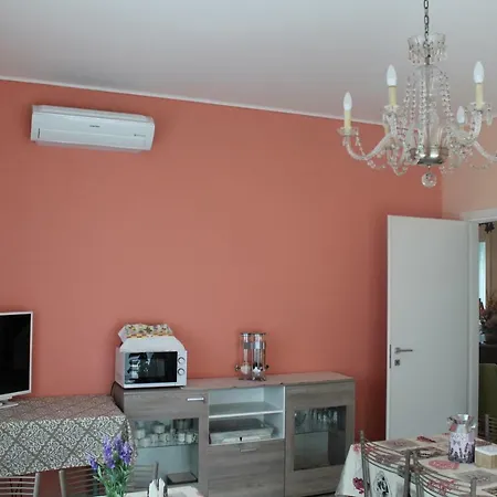 Casamia B&B 카스텔레토소프라티시노
