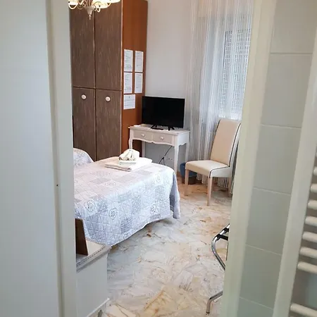 Casamia Bed & Breakfast