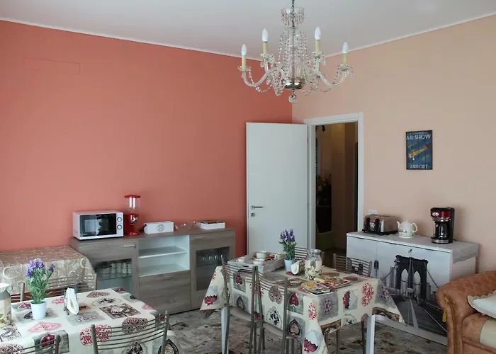 Casamia Alojamento de Acomodação e Pequeno-almoço Castelletto sopra Ticino